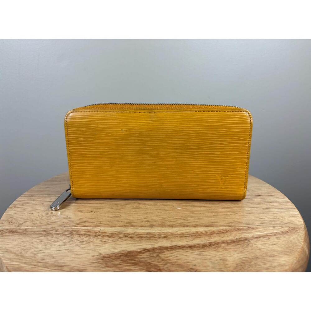 Authentic Louis Vuitton Yellow Epi Zippy Zip Around Wallet
